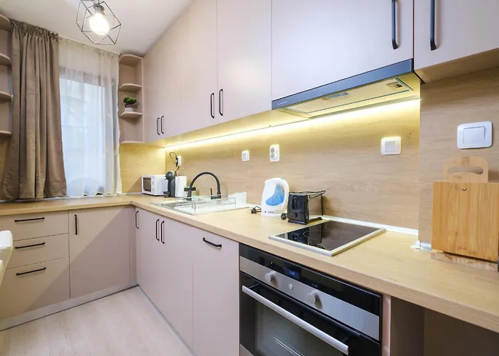 Апартаменти Comfort 1 Bedroom App Пловдив