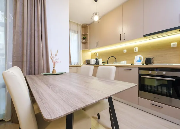 Comfort 1 Bedroom App *